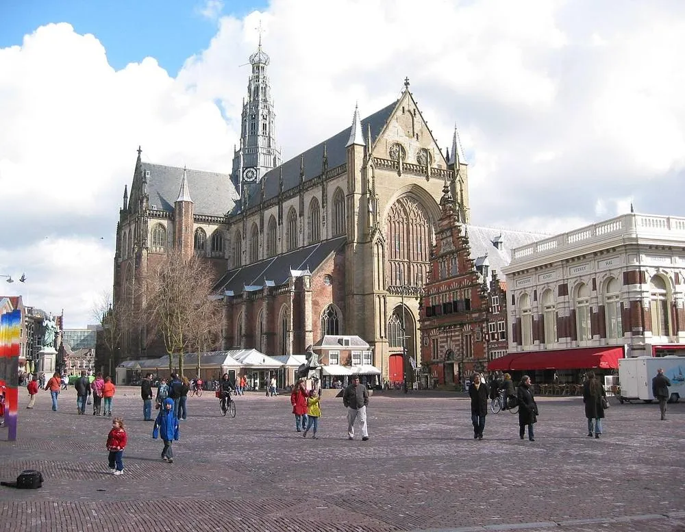Haarlem: HaarlemGroteMarkt1